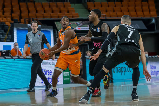 也是中国男 也是中国男